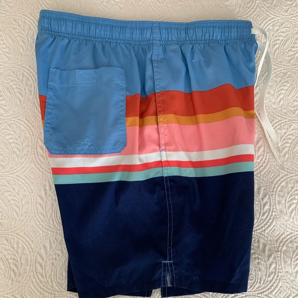 Goodfellow & Co Swim Shorts Men Size M Blue White Pink Stripes Pocket Drawstring